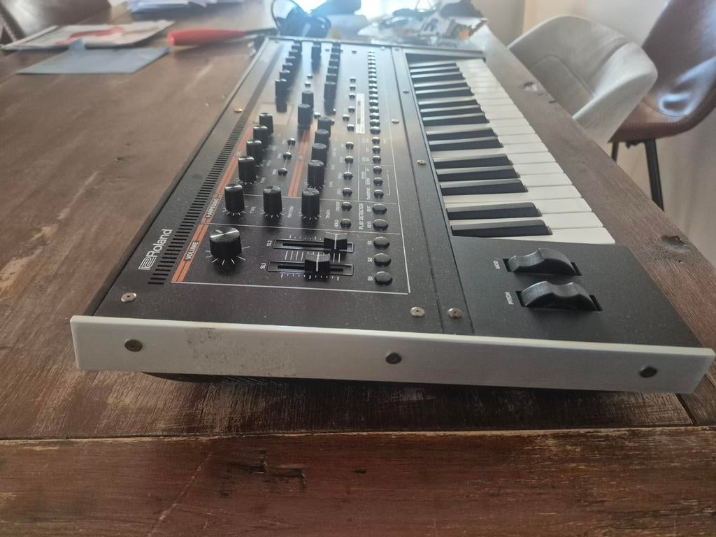 Roland Jupiter-Xm incl Roland draagtas, Ophalen of Verzenden