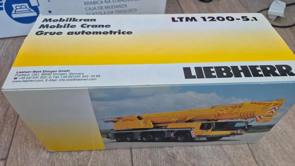Liebherr ltm 1200 5.1, Hobby en Vrije tijd, Modelauto's | 1:50, Ophalen, Zo goed als nieuw, Hijskraan, Tractor of Landbouw, NZG