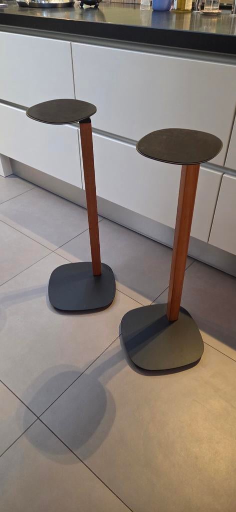 My Wall Extra Class luidspreker statieven set, Zo goed als nieuw, 120 watt of meer, Front, Rear of Stereo speakers, Ophalen