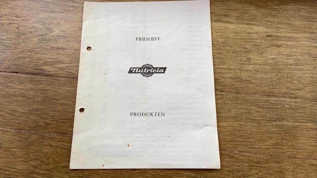 Oude folder NUTRICIA NUTROMA Olvarit enz., Boeken, Verzenden, Gelezen, Folder