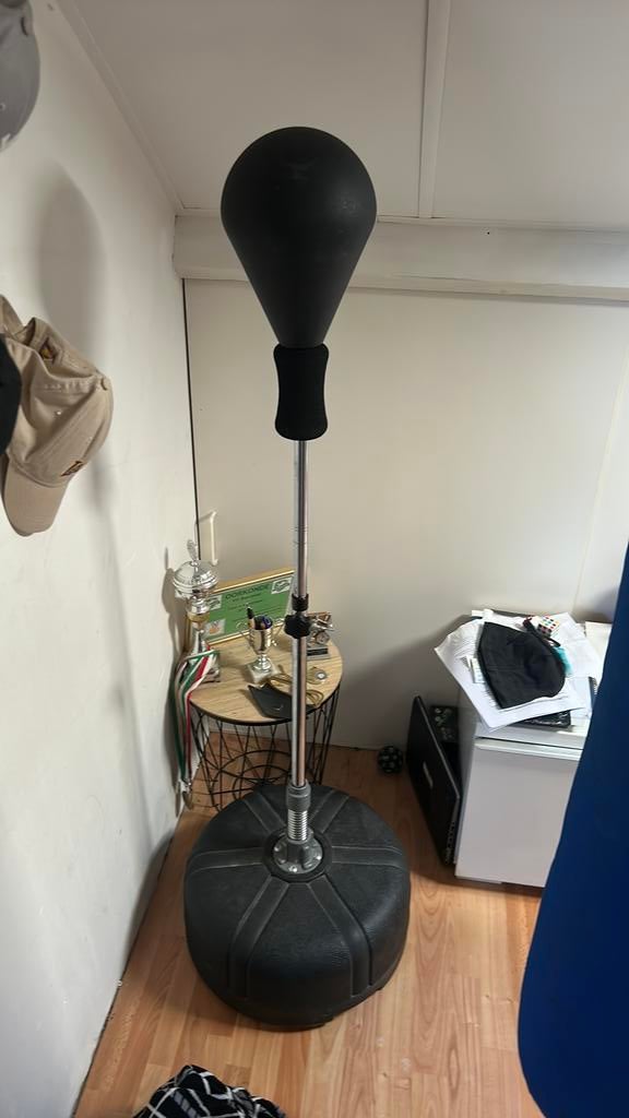 Boksbal afstelbaar, Ophalen, Zo goed als nieuw, Boksbal