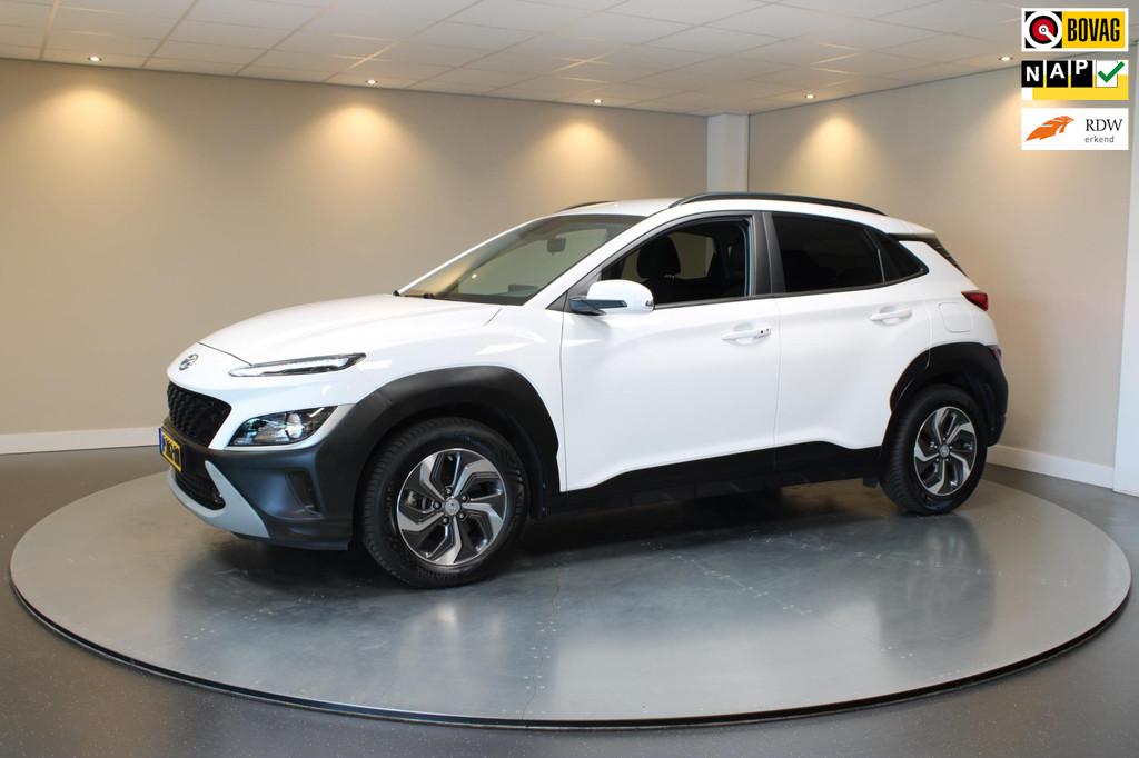 Hyundai Kona 1.6 GDI HEV Fashion *Hybrid Automaat* Trekhaak|, Gebruikt, Euro 6, Wit, 26 km/l