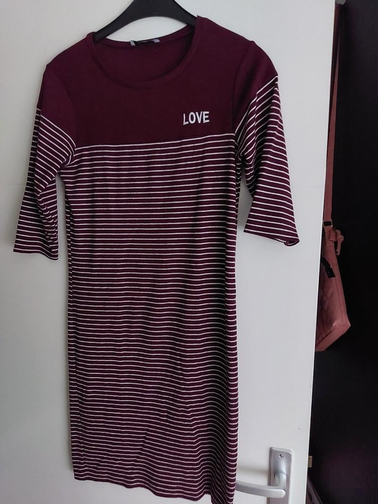 Jurk m, Ophalen of Verzenden, Zo goed als nieuw, Boven de knie