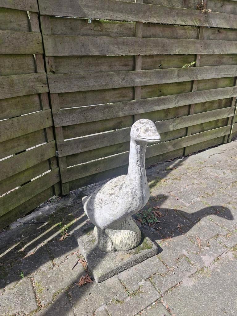 2 beelden gans en eend, Tuin en Terras, Tuinbeelden, Ophalen of Verzenden