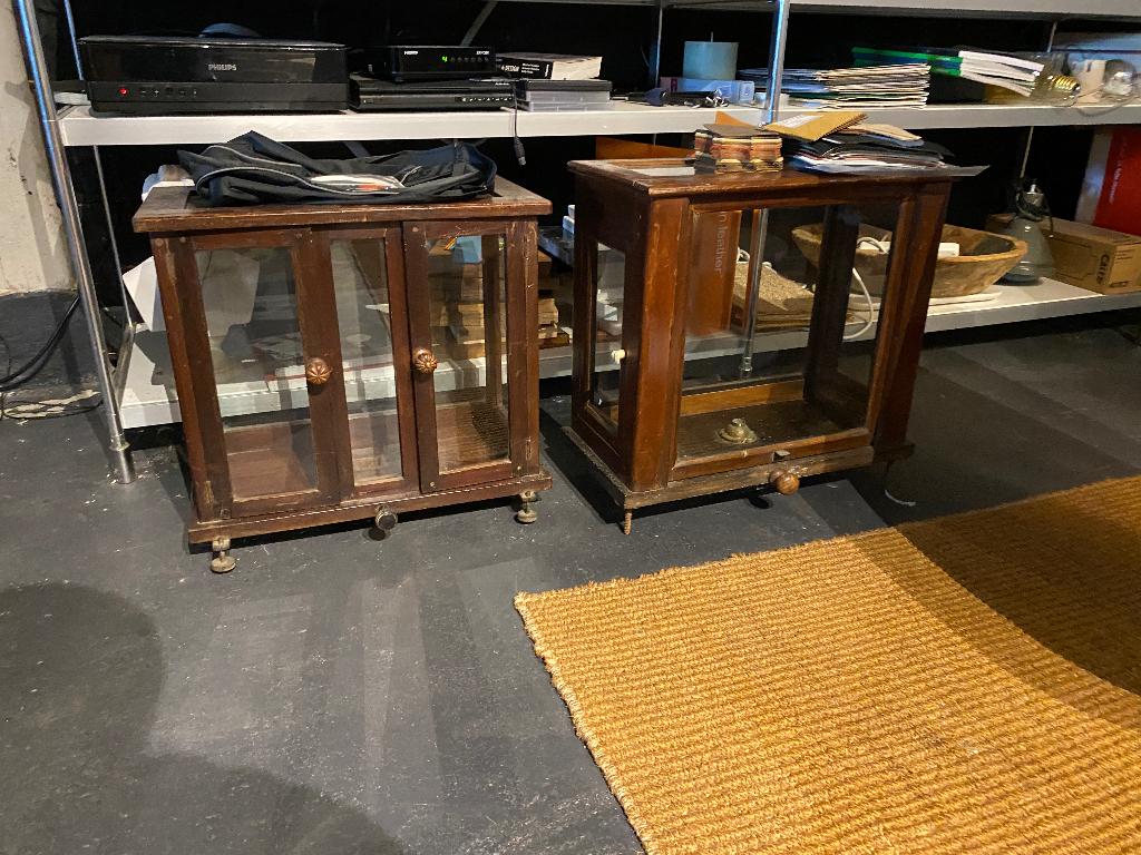 kastjes, Ophalen, Gebruikt, 50 tot 100 cm, Glas