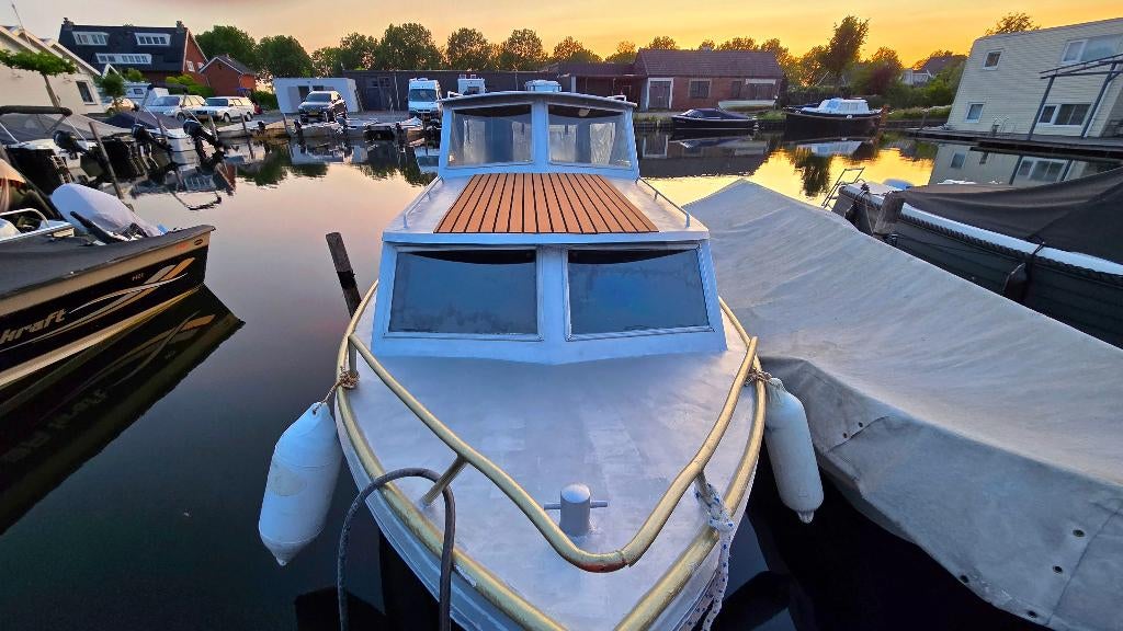 "Tukker" boot - Staal - 7 meter - In topstaat - Vaarklaar !!, 10 tot 30 pk, Staal, Ophalen of Verzenden, Zo goed als nieuw