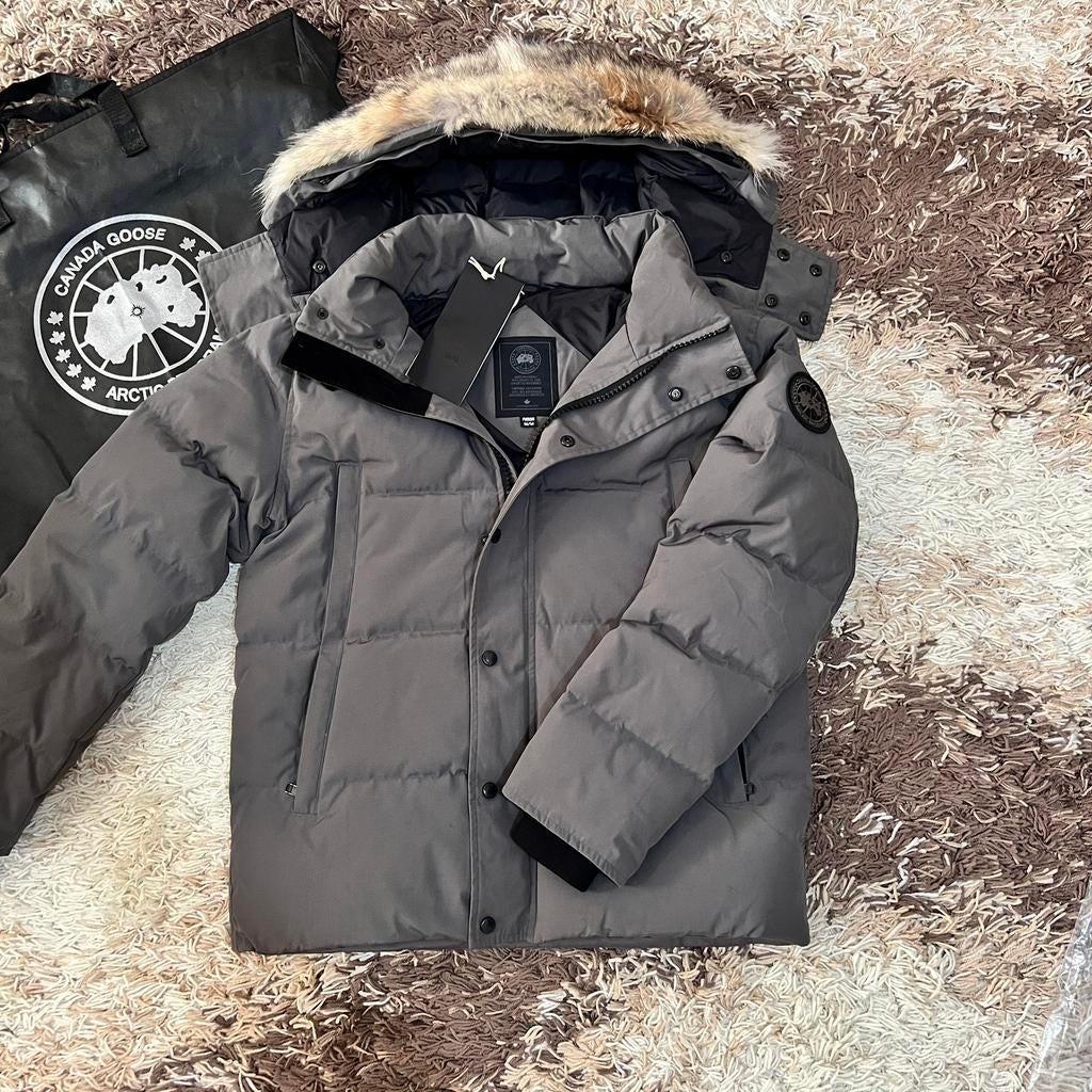 Canada Goose Jas - Grijs - Wyndham, Kleding | Heren, Jassen | Winter, Zo goed als nieuw, Maat 48/50 (M), Grijs, Ophalen of Verzenden