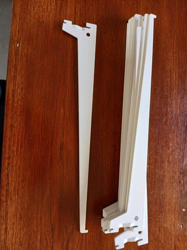 Witte plankdragers, 16 stuks, voor planken van 40 cm diep, Huis en Inrichting, Woonaccessoires | Wandplanken en Boekenplanken