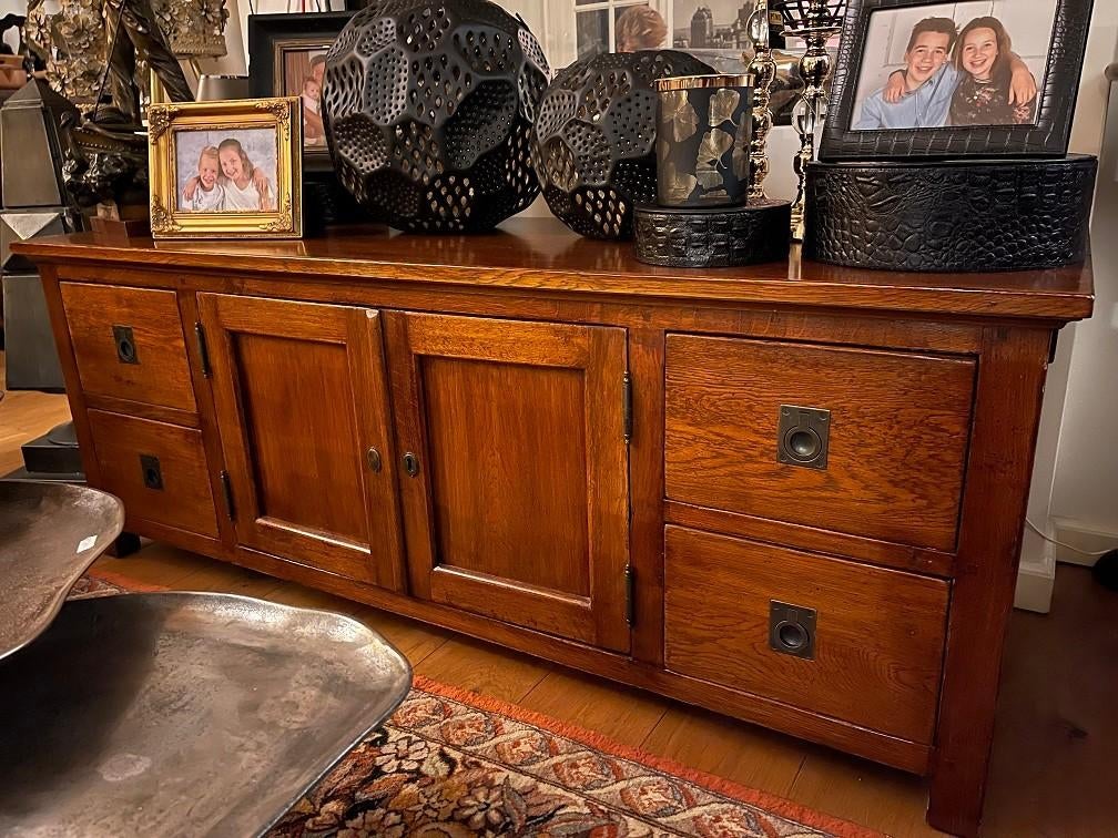 TV-Meubel dressoir 148 cm. - Eichholtz lage kast, Ophalen, Eichholtz, Delfweg 52 Noordwijkerhout, Zo goed als nieuw