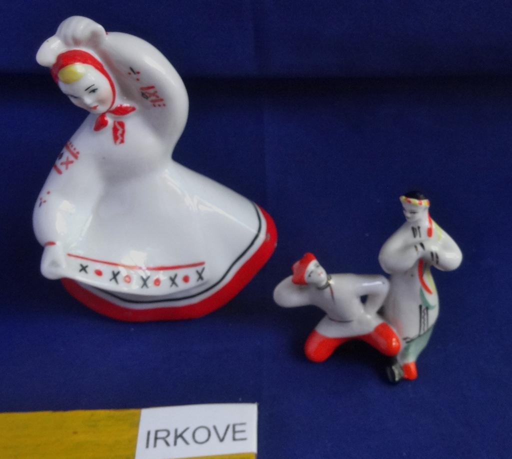 OEKRAINE BEELDJES * PORSELEIN 2 Stuks *, Verzamelen, Beelden en Beeldjes, Verzenden, Zo goed als nieuw, Mens