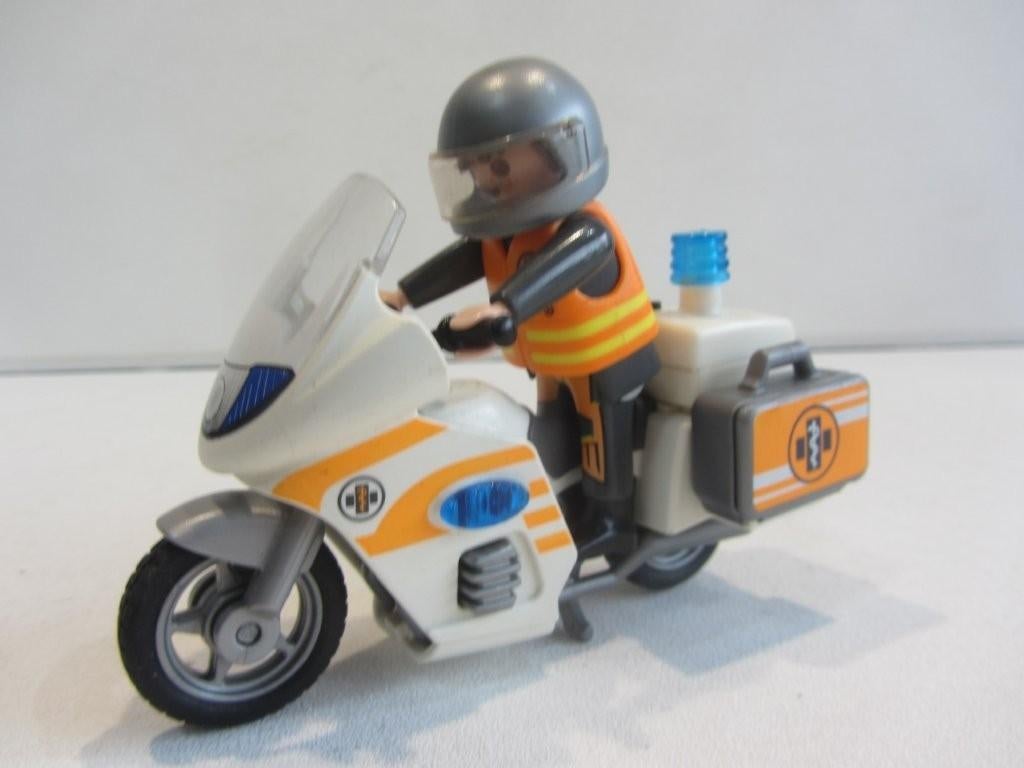 Playmobil Spoedarts op motor – 70051  met licht, Ophalen of Verzenden, Gebruikt, Los playmobil