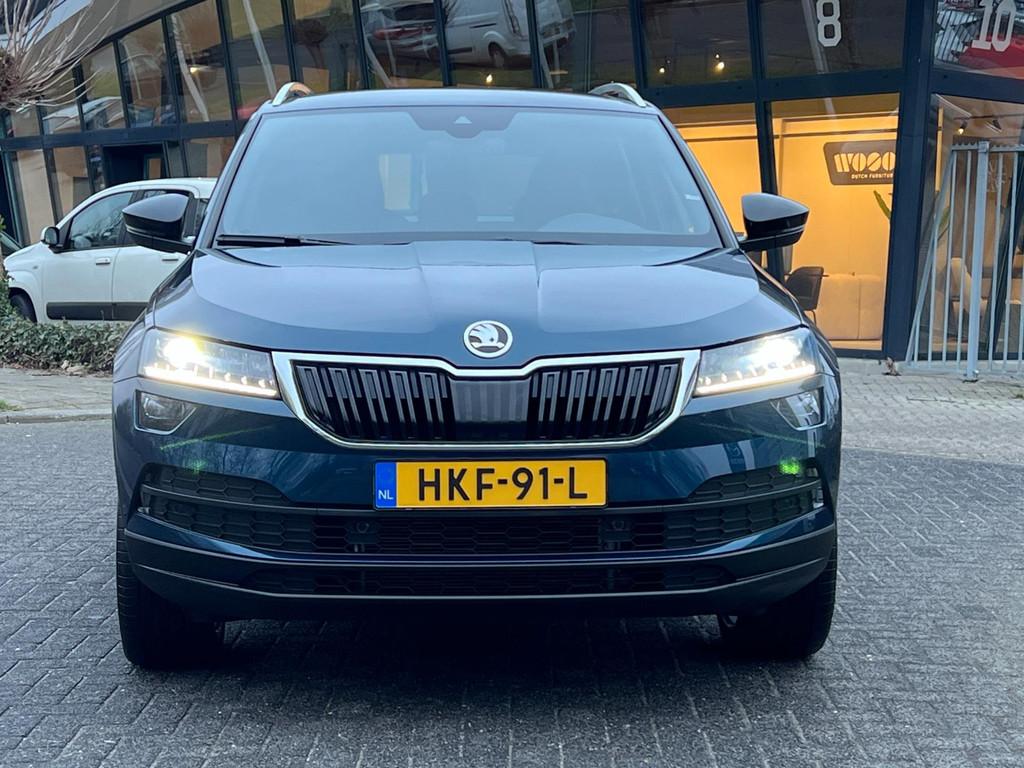 Skoda KAROQ 1.5 TSI ACT DSG-7 125 YEARS EDITION LED NAVI!, Stof, 4 cilinders, 150 pk, Blauw