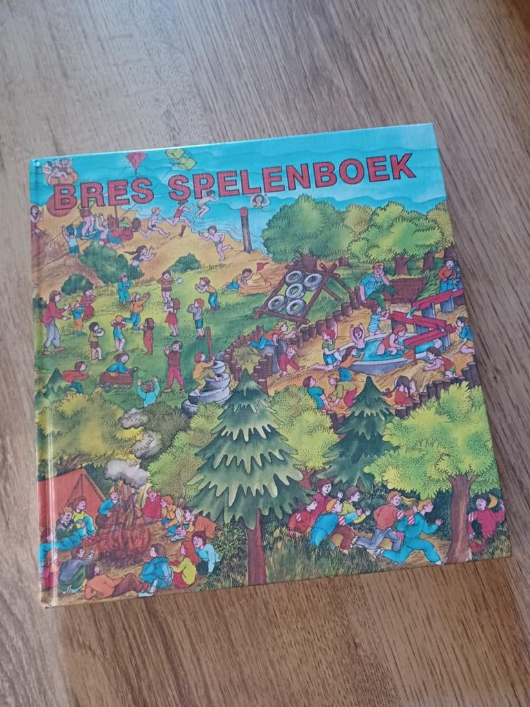 Bres spelenboek dik boek met volop activiteiten voor kids, Boeken, Ophalen of Verzenden, Zo goed als nieuw, Non-fictie