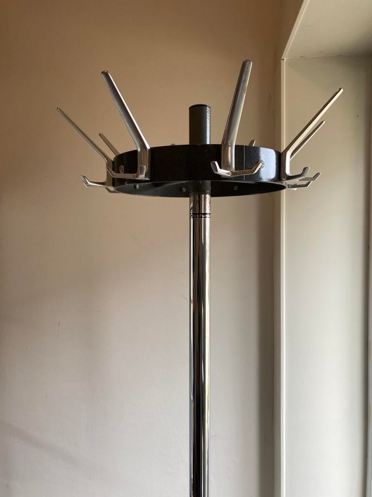 Prachtige ronde Oostwoud kapstok metaal vintage retro, Gebruikt, Ophalen of Verzenden, Minder dan 100 cm, Metaal