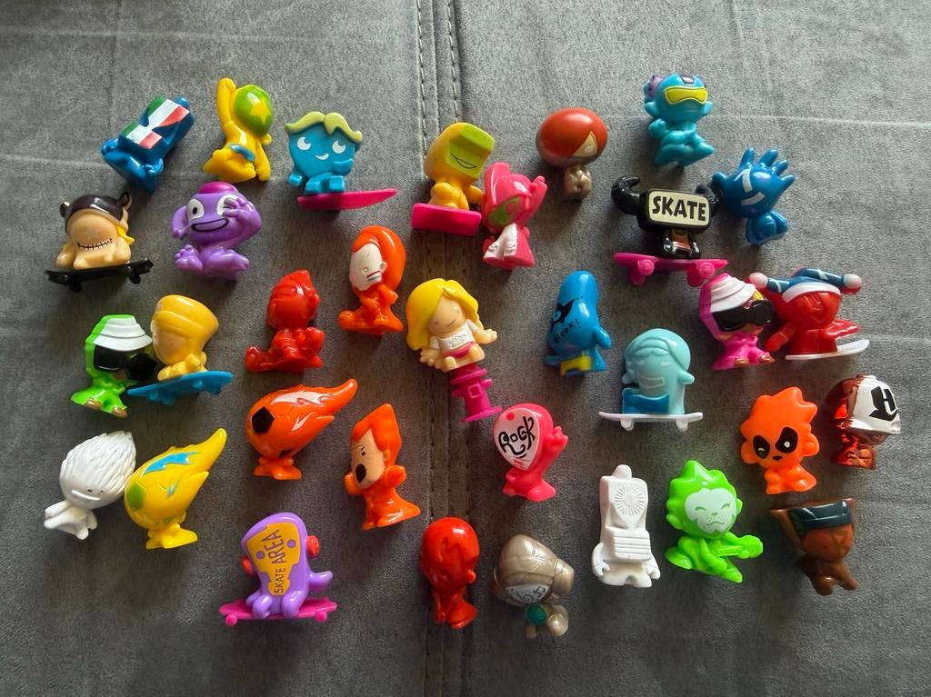 Gogos Crazy Bones c1000 33stuks, Ophalen of Verzenden, Gebruikt
