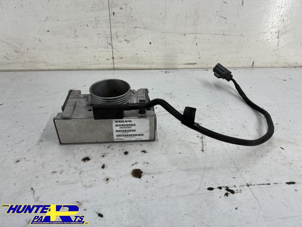 Gasklephuis Volvo V70/S60/S80/XC70 ('99-'02) 36050563, Gebruikt, Ophalen of Verzenden, Volvo, Volvo