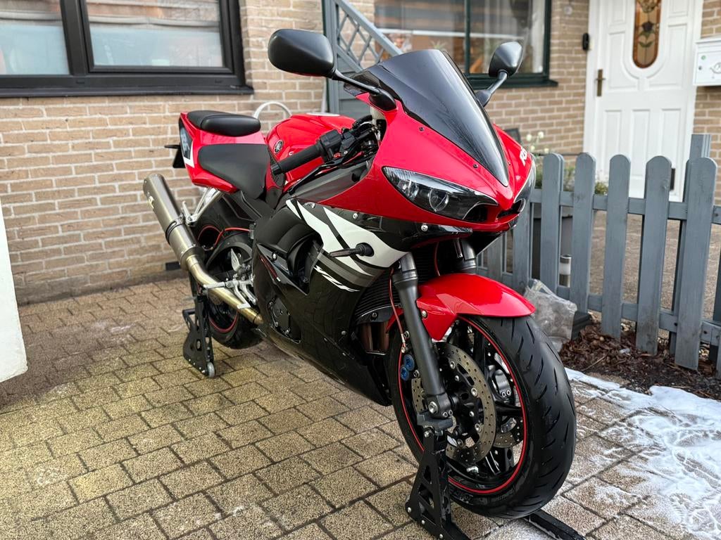 Yamaha R6 2004 | Gear Indicator | Quickshift | PowerCommande