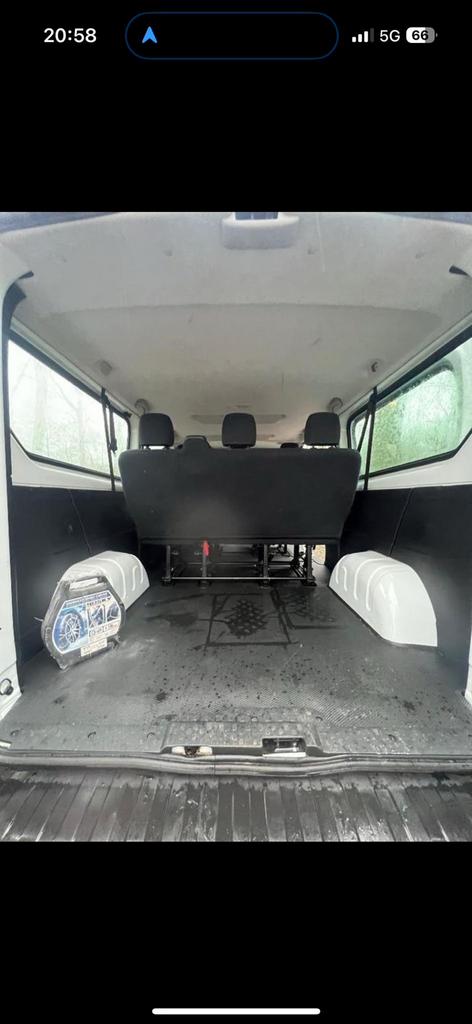 Voordelig busje huren voor 6 of 9 personen – Boek vandaag, Drie personen of meer, Bus, Metro of Tram, Buitenland, Algemeen kaartje