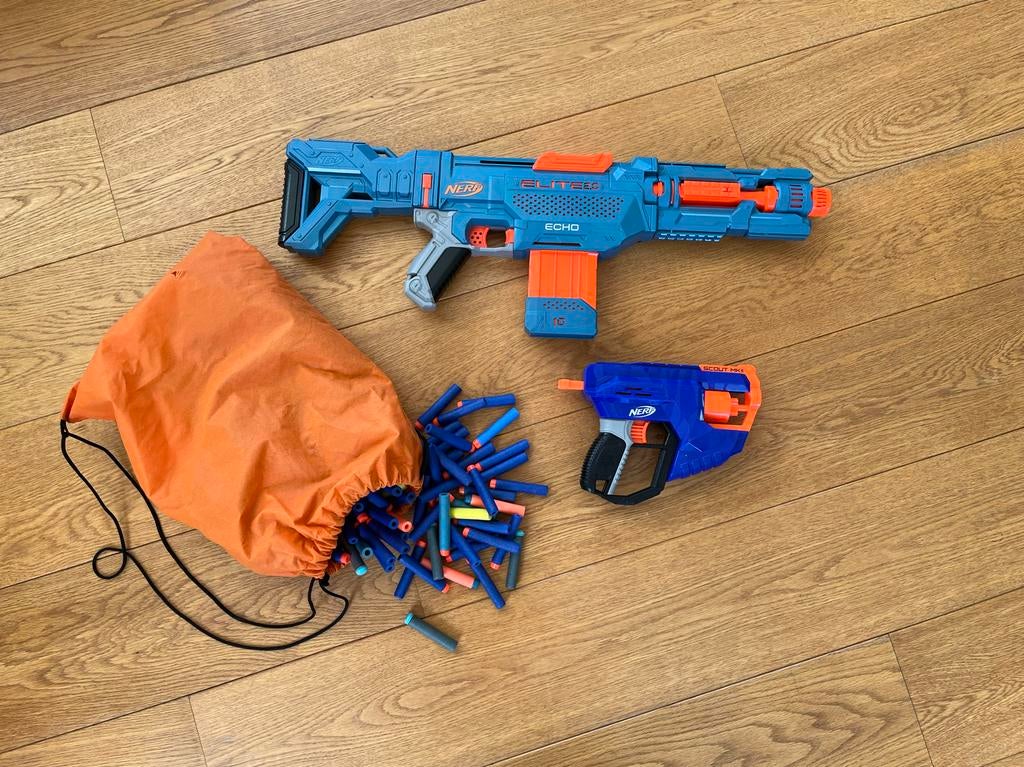 Nerf pistolen met tas kogels, Ophalen, Zo goed als nieuw