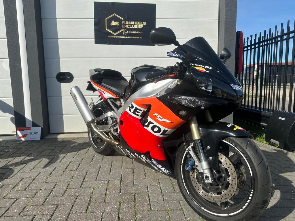 Yamaha R1 1000cc | RN04 | 2001 | 150 PK | Xenon | Repsol, Motoren, Sportuitlaat, 4 cilinders, Motorrijbewijs A, Bedrijf