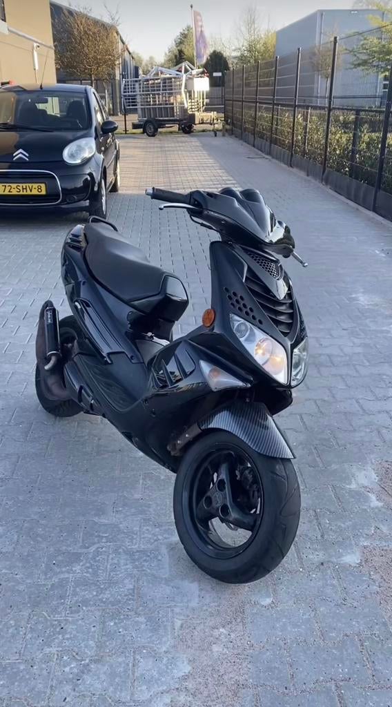 Peugot speedfight 2 / 3 gezocht budget 550€, Ophalen of Verzenden, Zo goed als nieuw, Tweetakt, Speedfight