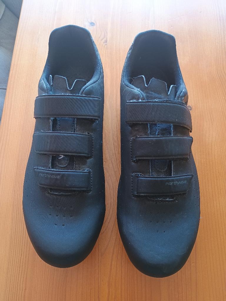 Northwave Core 2 wielrenschoen MT46., Fietsen en Brommers, Fietsaccessoires | Fietskleding, Heren, Schoenen, Ophalen of Verzenden