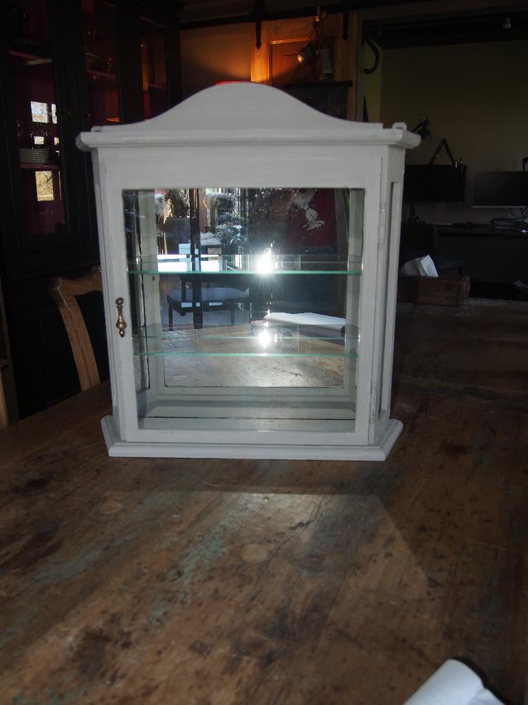 Grijze Vitrinekastje/Wandkastje, Huis en Inrichting, Kasten | Vitrinekasten, Ophalen, 50 tot 100 cm, Minder dan 100 cm, 25 tot 50 cm