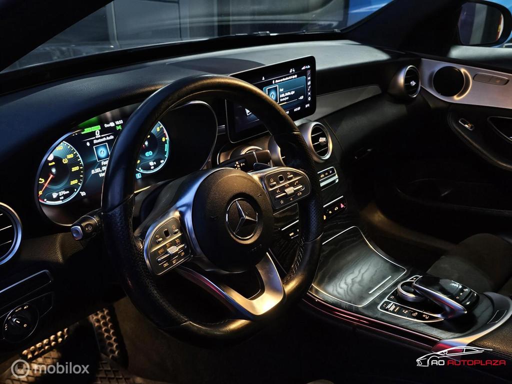 Mercedes C-klasse 300 de AMG Panorama/Camera/Virtual cockpit, Automaat, 4 cilinders, 1795 kg, Bedrijf