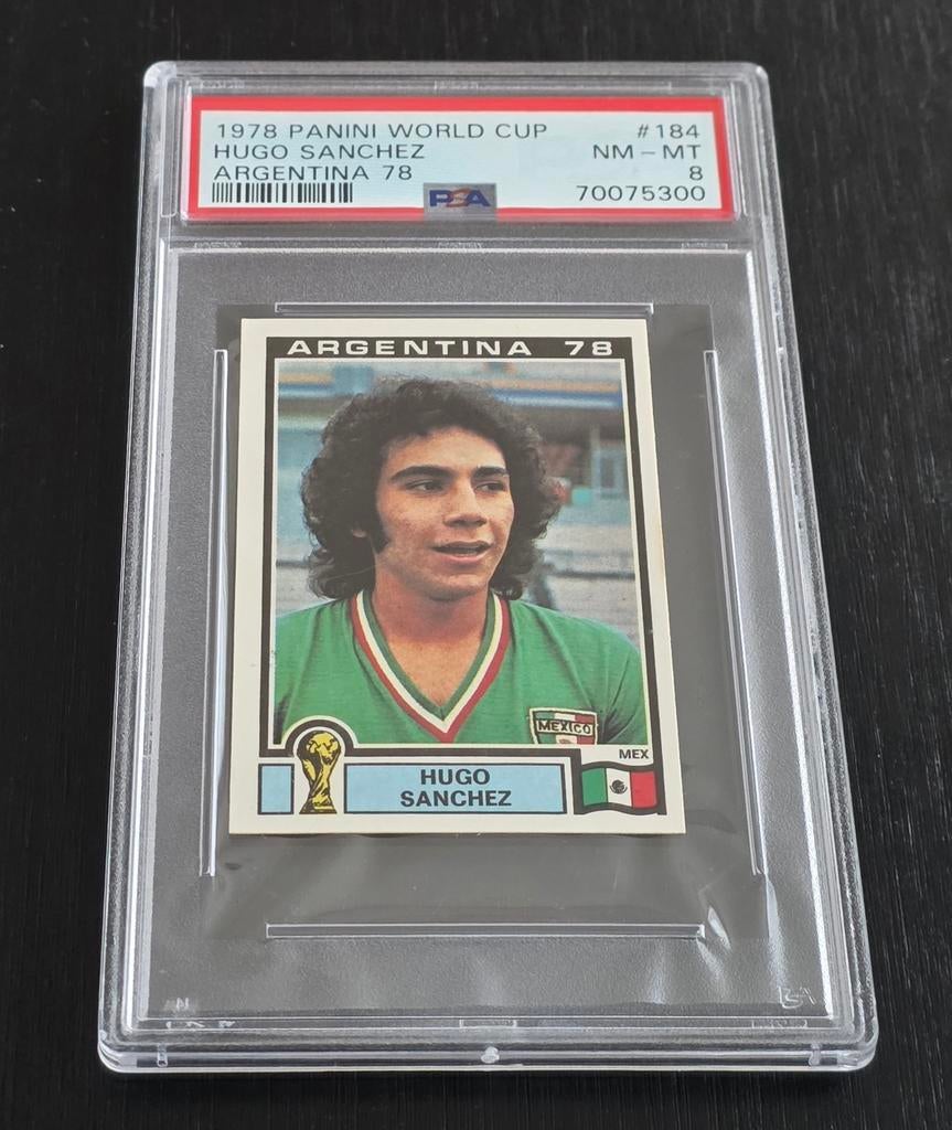 Hugo Sanchez Rookie kaart PSA 8, Verzenden, Zo goed als nieuw, Buitenlandse clubs, Poster, Plaatje of Sticker