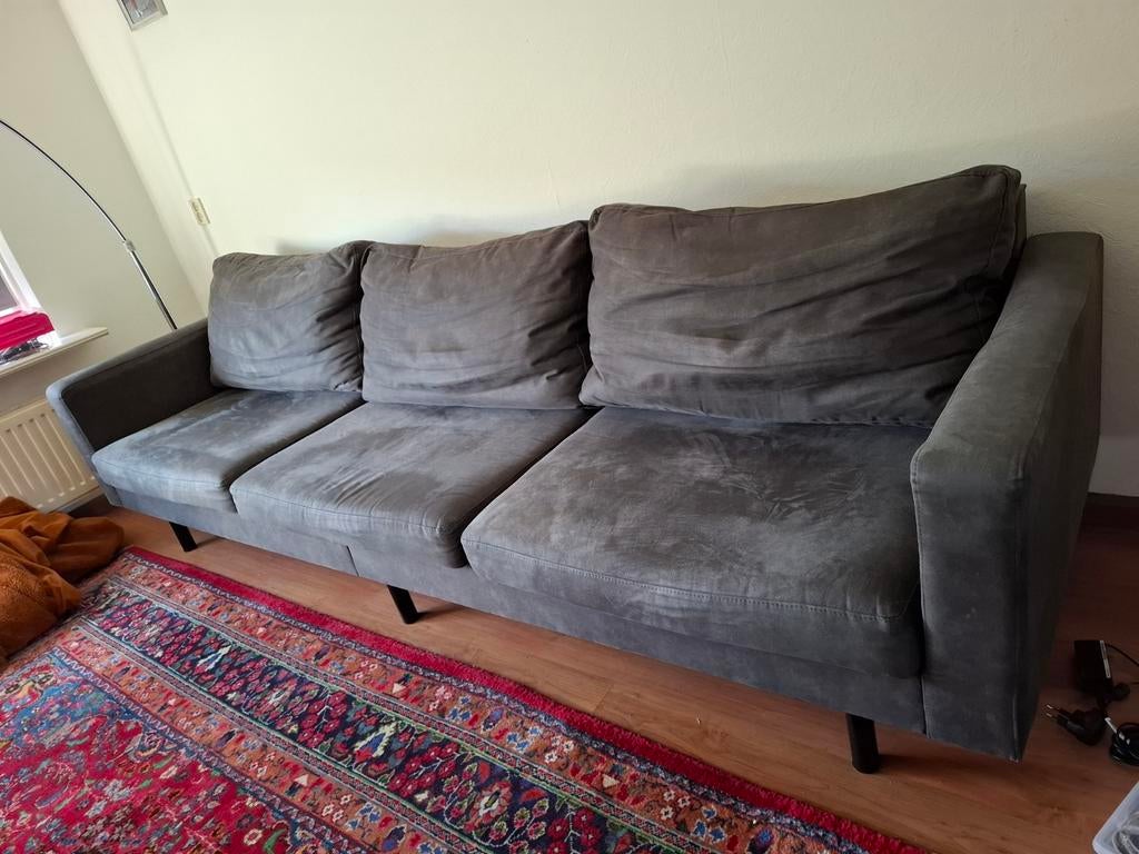 Bank nieuwstaat, Ophalen, Zo goed als nieuw