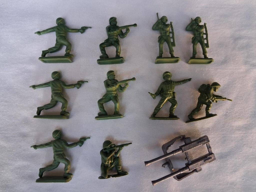 Partij speelgoed soldaatjes, Verzamelen, Speelgoed, Ophalen, Zo goed als nieuw