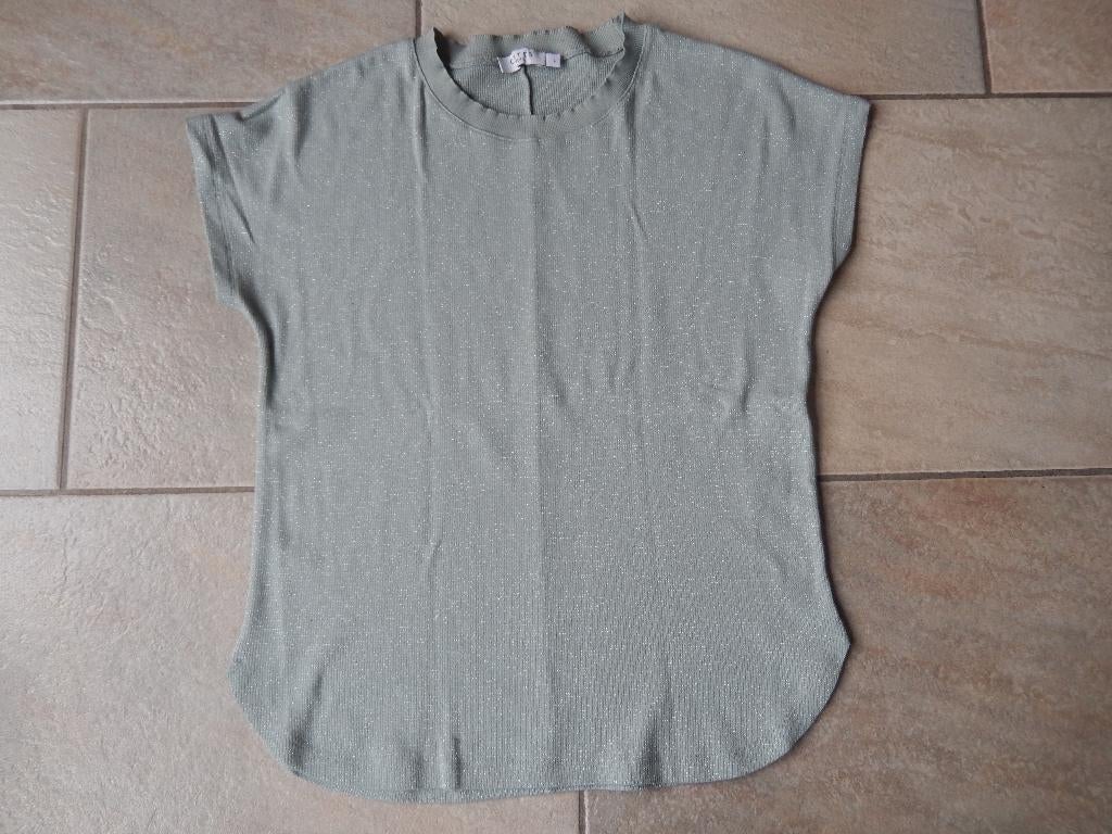 Mooi groen mouwloos shirt van Costes, Kleding | Dames, Maat 42/44 (L), Ophalen of Verzenden, Zo goed als nieuw, Costes