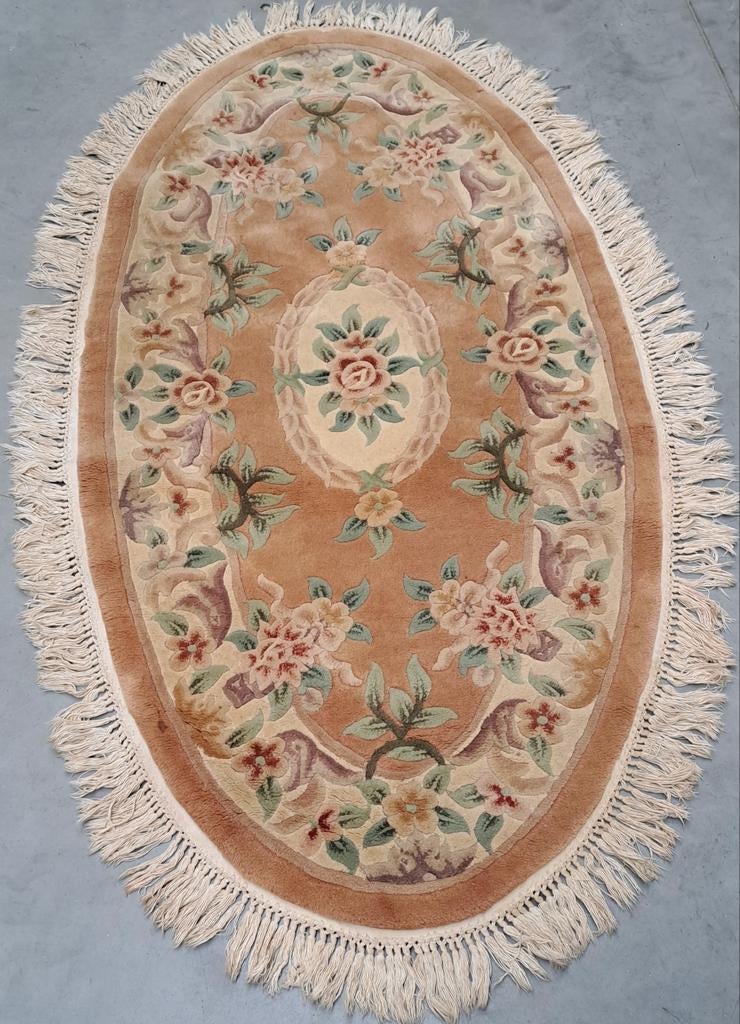 Antiek ovaal vloerkleed 178 cm roze franjes pastel schoon, Antiek en Kunst, Ophalen of Verzenden