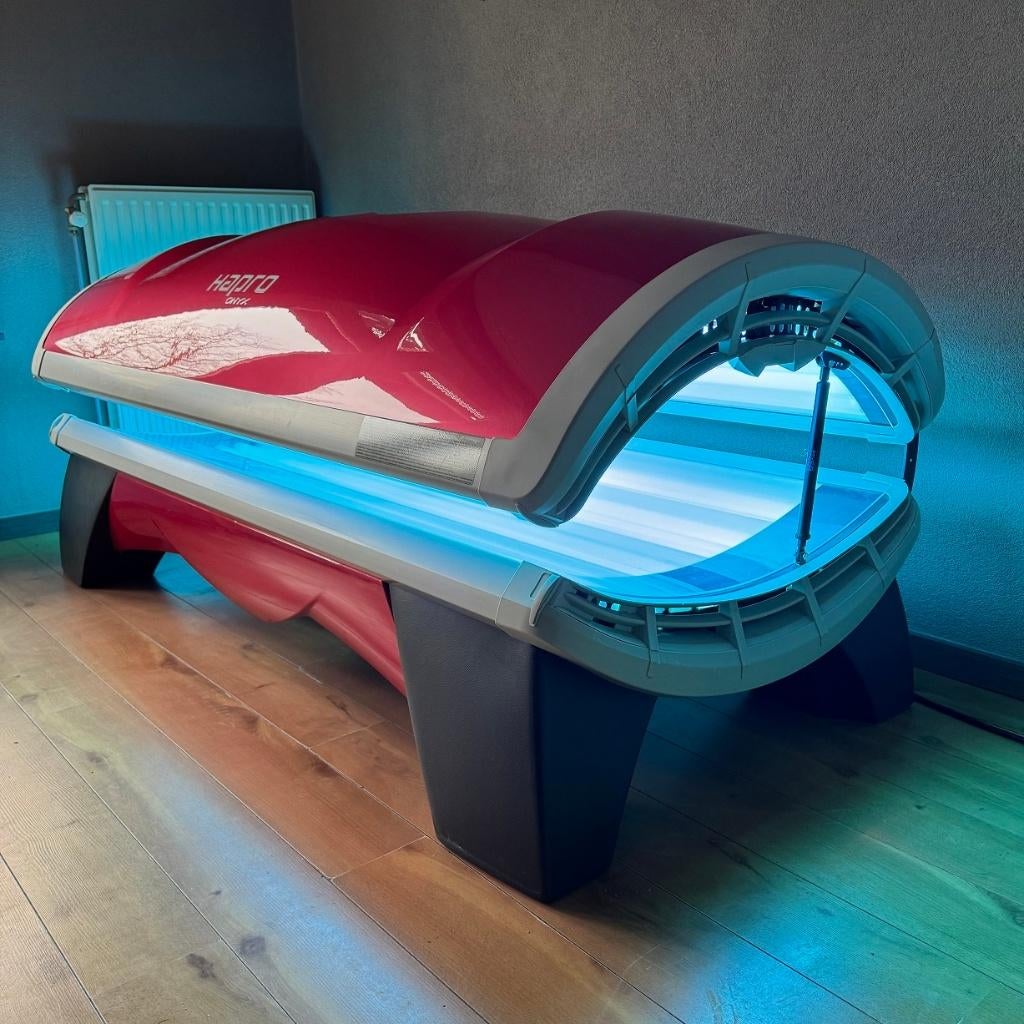 Hapro Onyx 26/1 Rood Zonnebank + 1 jaar Garantie, Witgoed en Apparatuur, Zonnebanken en Gezichtsbruiners, Zo goed als nieuw, Zonnebank enkelzijdig