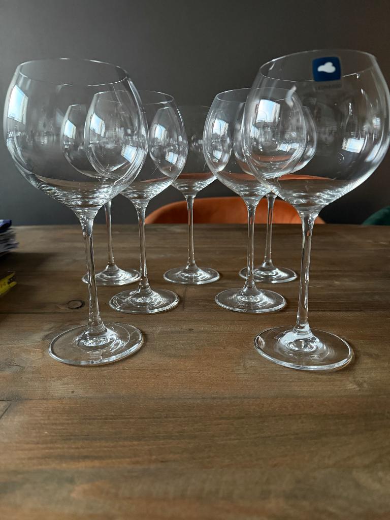 7 Leonardo Cheers Burgundy wijnglazen, Verzamelen, Glas en Borrelglaasjes, Ophalen of Verzenden, Zo goed als nieuw, Overige typen