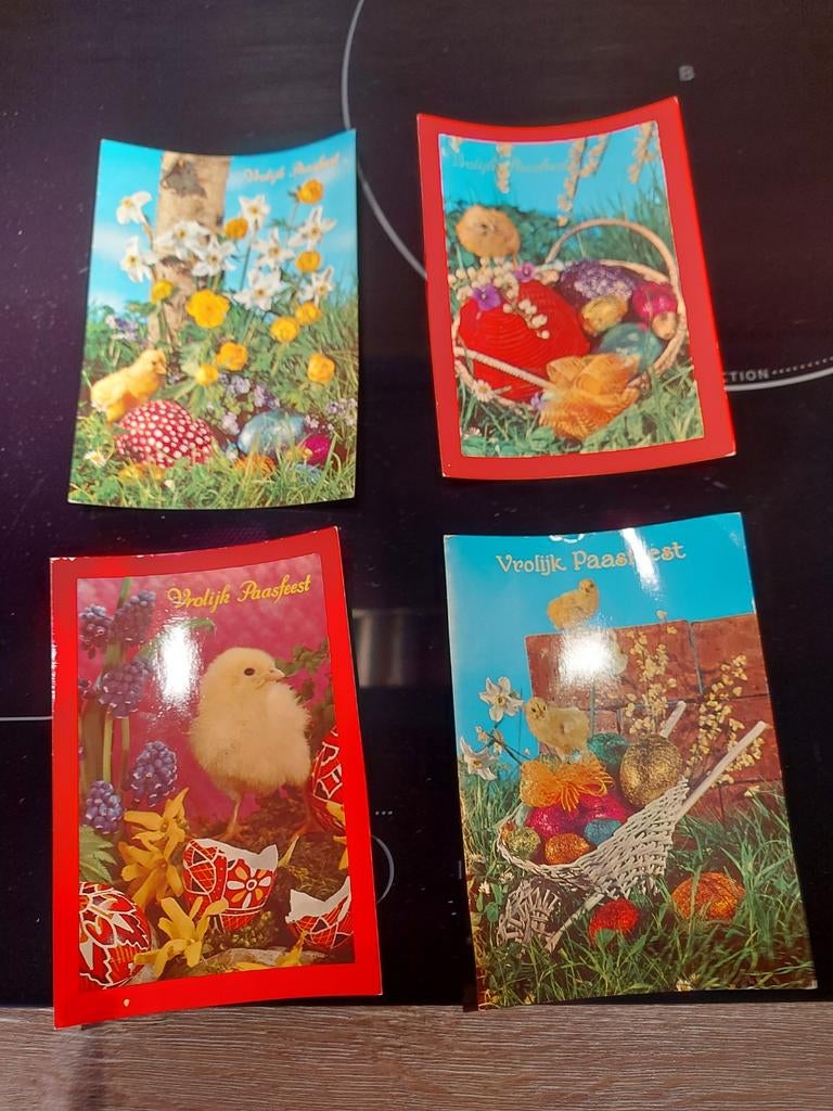 Kerst en paaskaarten, Ophalen