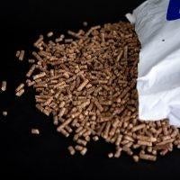 Pelletkorrels, houtpellets, pellets, 6 m³ of meer, Ophalen, Overige houtsoorten, Blokken