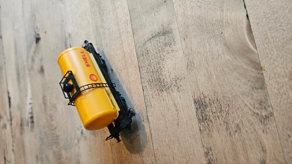 Tankwagonnetje van Roco., Hobby en Vrije tijd, Gebruikt, Gelijkstroom, Wagon, Ophalen of Verzenden