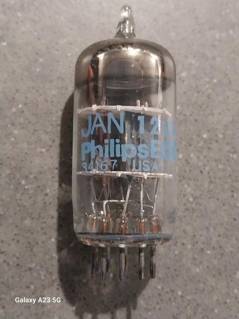Nos Philips 12AT7 ECC81 lot van 16 stuks te koop., Nnn, Buis of Buizen, Ophalen of Verzenden, Philips