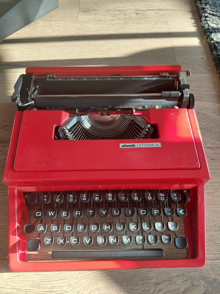 Vintage Olivetti Lettera 31 Typemachine, Antiek en Kunst, Ophalen of Verzenden