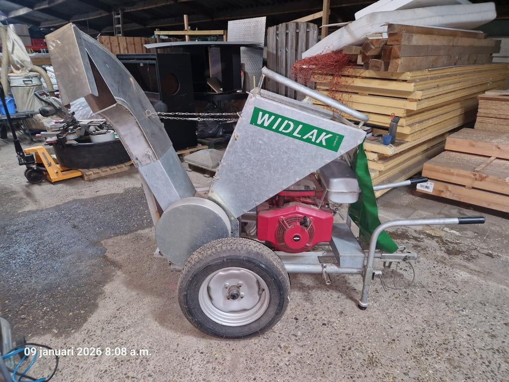 Widlak 18 PK Houtversnipperaar, Ophalen, Gebruikt