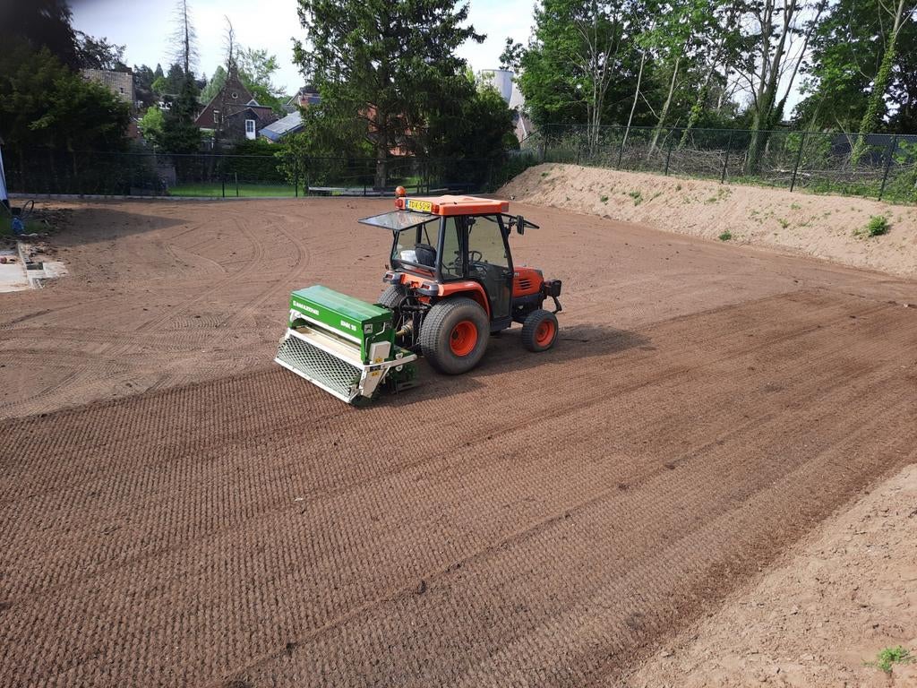 Tuin Gras Aanleg Onderhoud Zaaien Bemesten Transport
