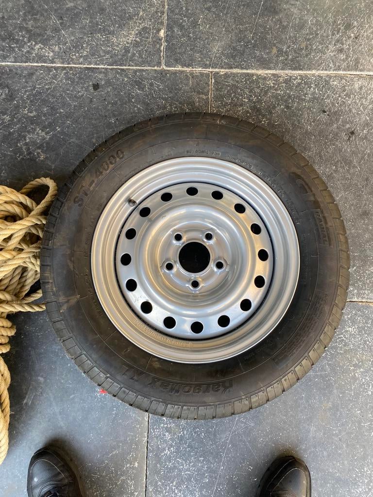 Reserve wiel nieuw, Ophalen of Verzenden