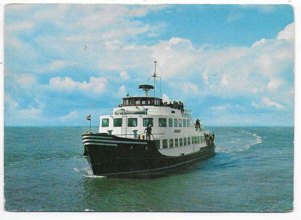 Schiermonnikoog met de boot naar Texel Ansichtkaart (B2665 ), Ophalen of Verzenden, 1980 tot heden, Gelopen, Waddeneilanden