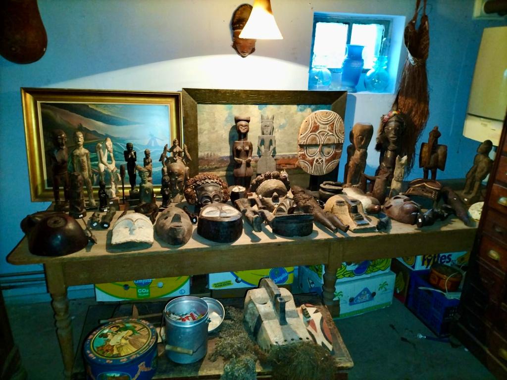 Grote collectie etnografica / beelden / maskers, Antiek en Kunst, Ophalen of Verzenden