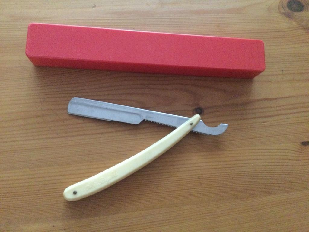 Antiek scheermes, Ophalen of Verzenden