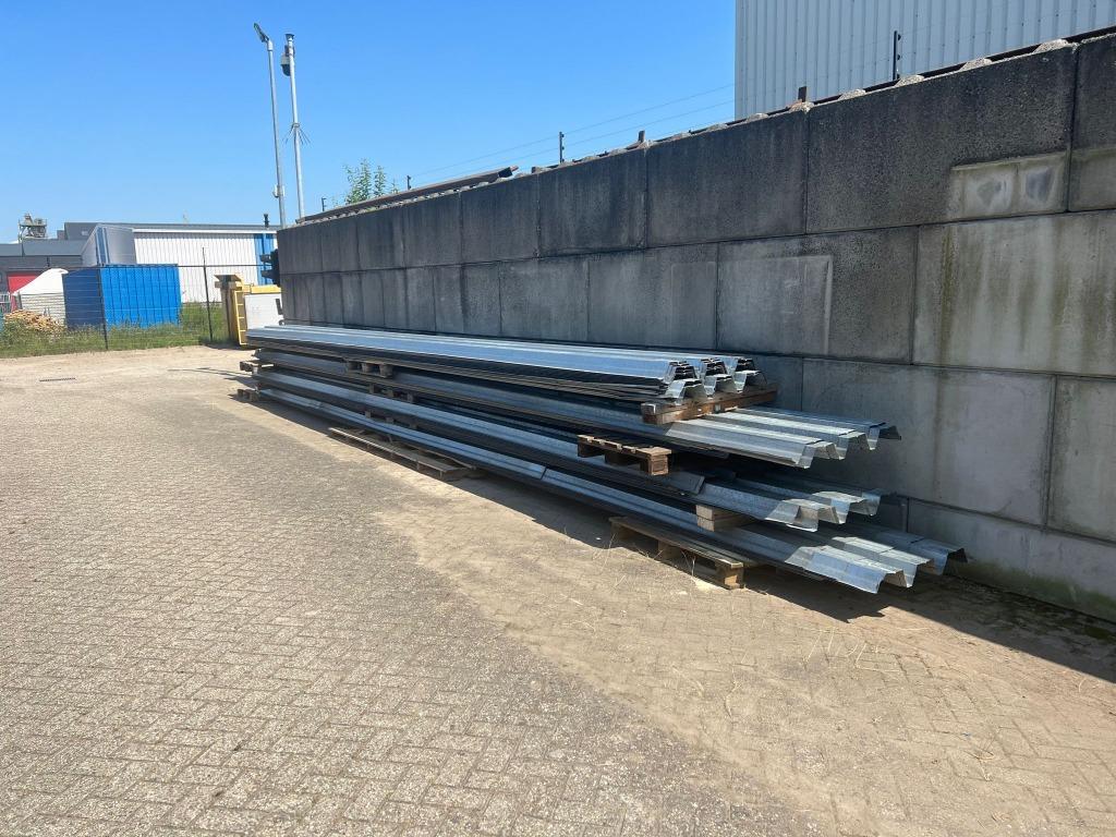 Mooie gebruikte stalen warmdakplaten. (SAB106R/750-0.75), Doe-het-zelf en Verbouw, Metalen, Ophalen, Gebruikt, IJzer