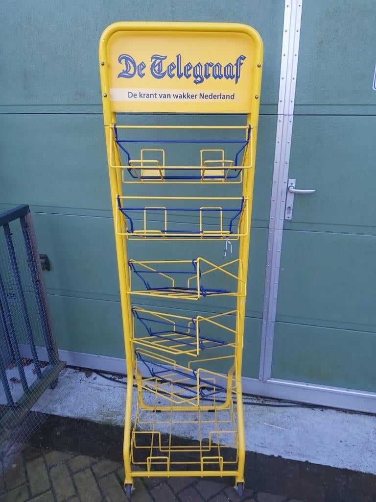 De Telegraaf winkel kranten rek vintage retro stelling, Ophalen of Verzenden, Huis en Inrichting