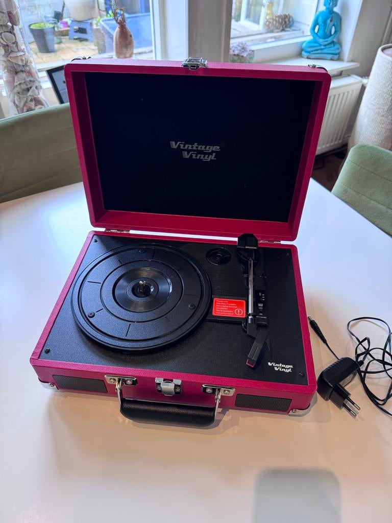 Vintage Vinyl Retro Platenspeler – Rood, Gebruikt, Automatisch, Platenspeler, Ophalen