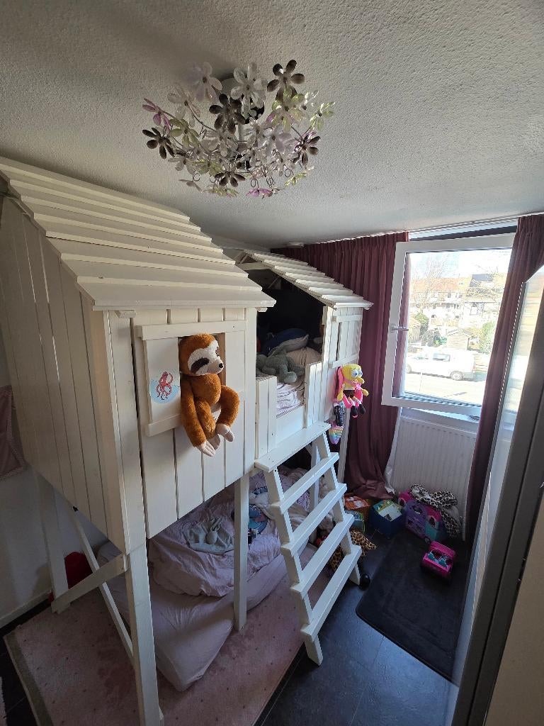 Bedhuisje massief houten hoogslaper, Ophalen, Gebruikt, Hoogslaper